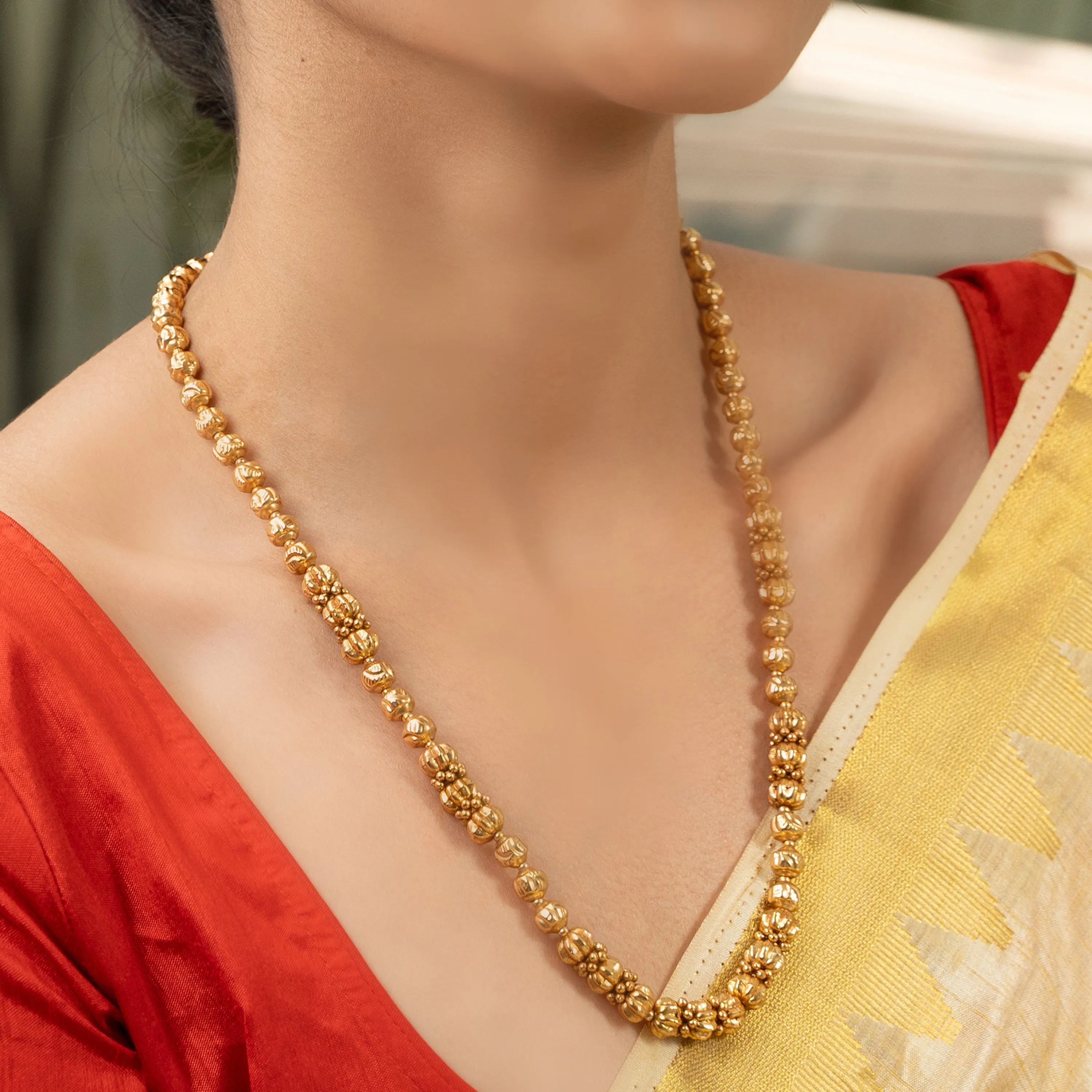 Aashi Necklace