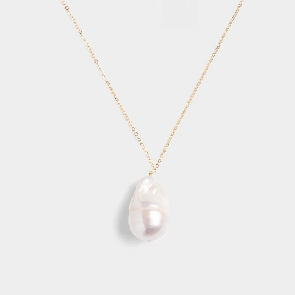 Baroque Pearl Necklace