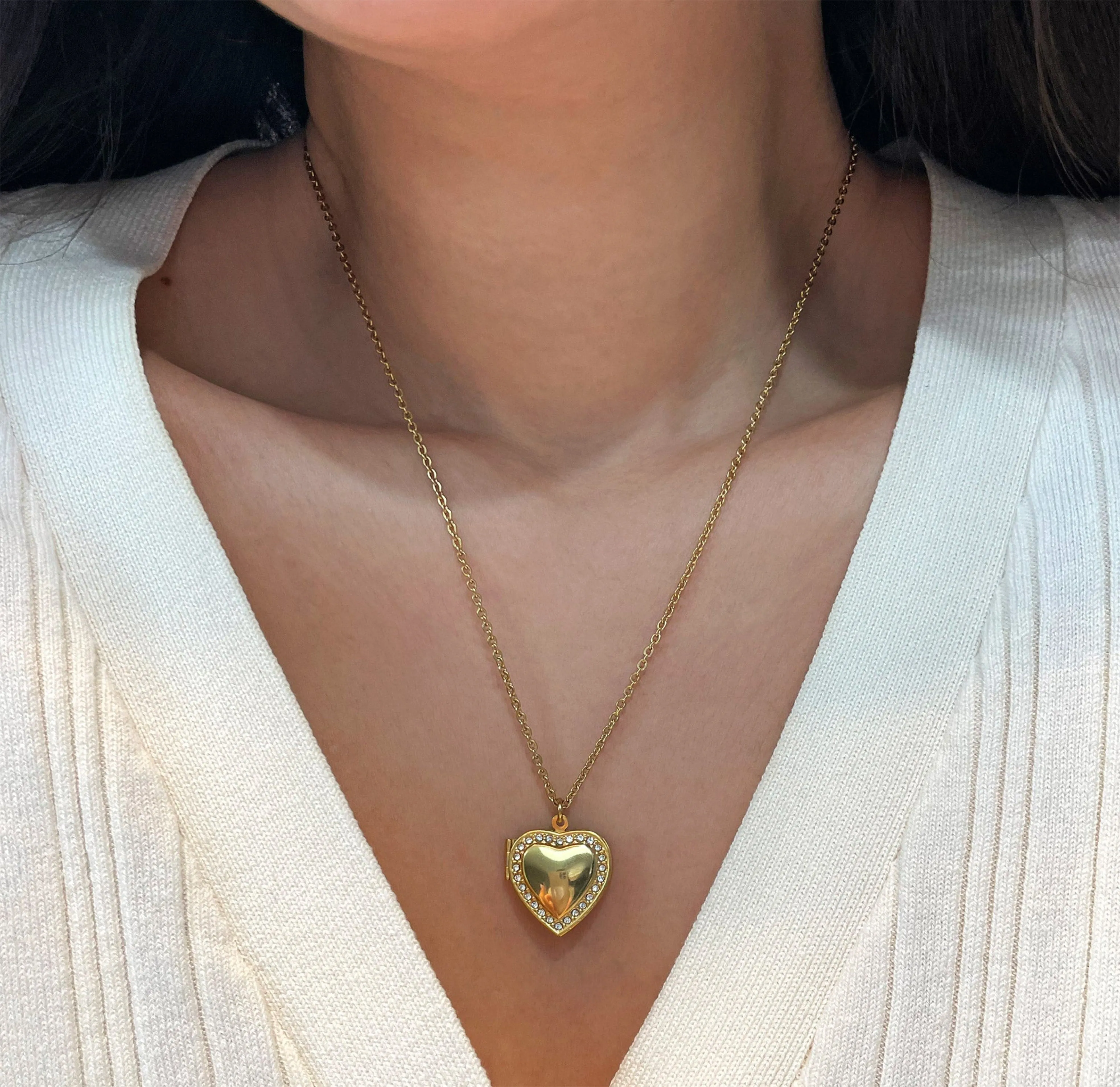 CHERISH GOLD HEART LOCKET PENDANT NECKLACE