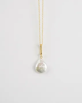 Exquisite Drop Pearl Necklace | Elegant Statement Jewelry