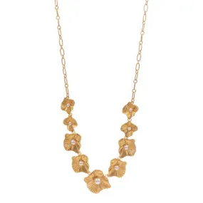 Flower shaped vintage pearl station short necklace