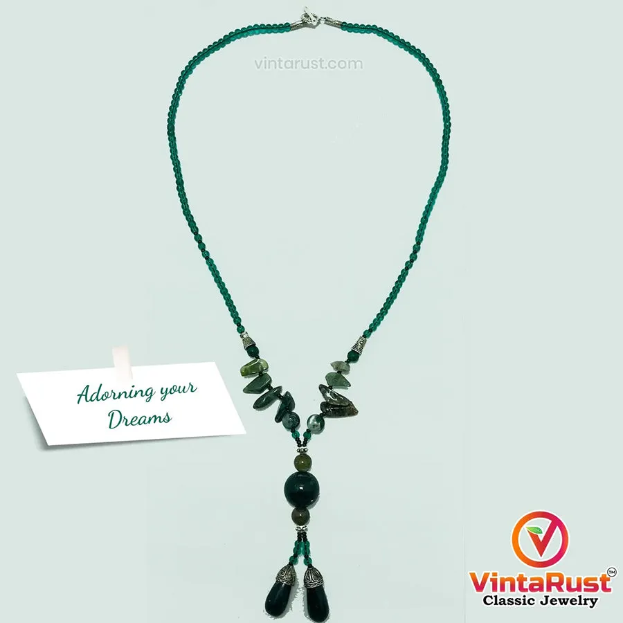 Green Stones Beaded Pendant Necklace