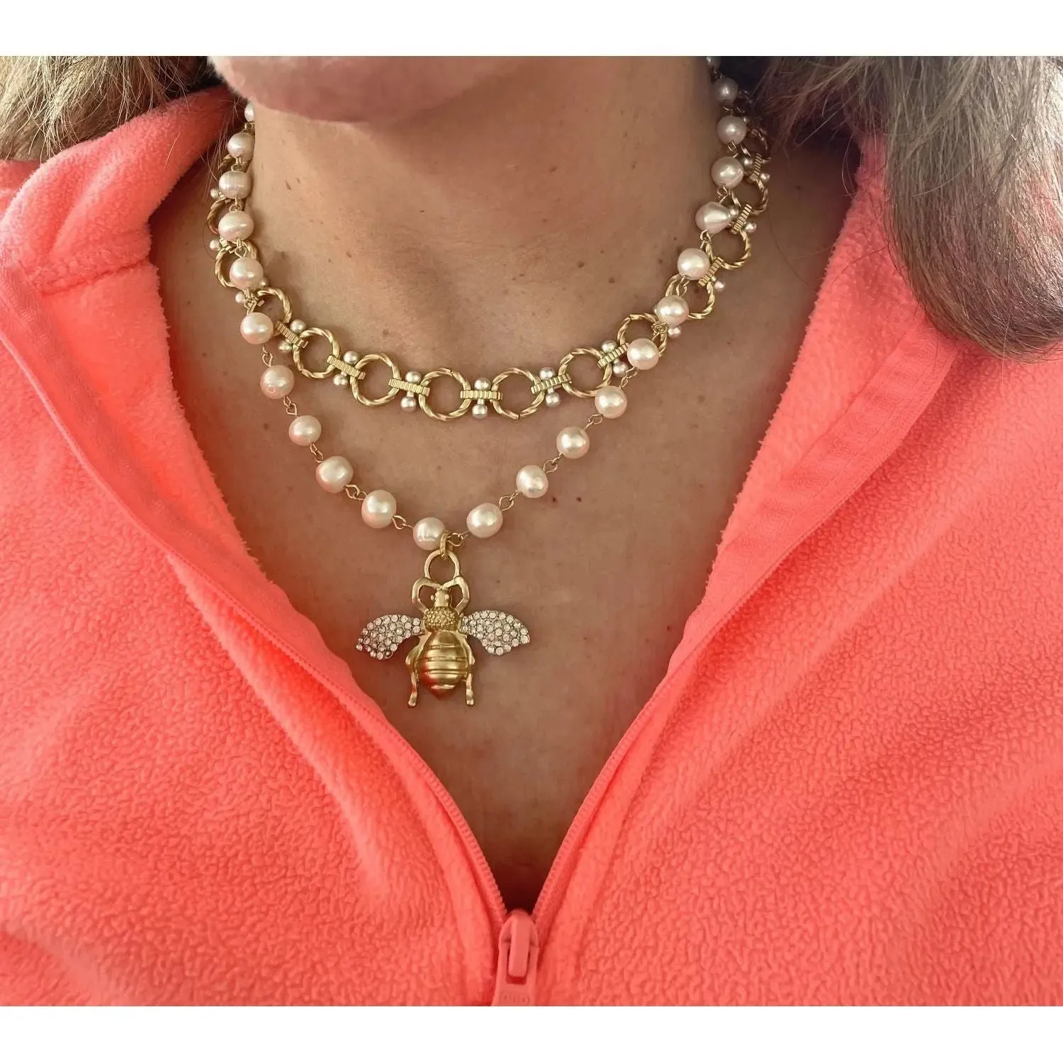 Honey Bee Pearl Necklace - Gold