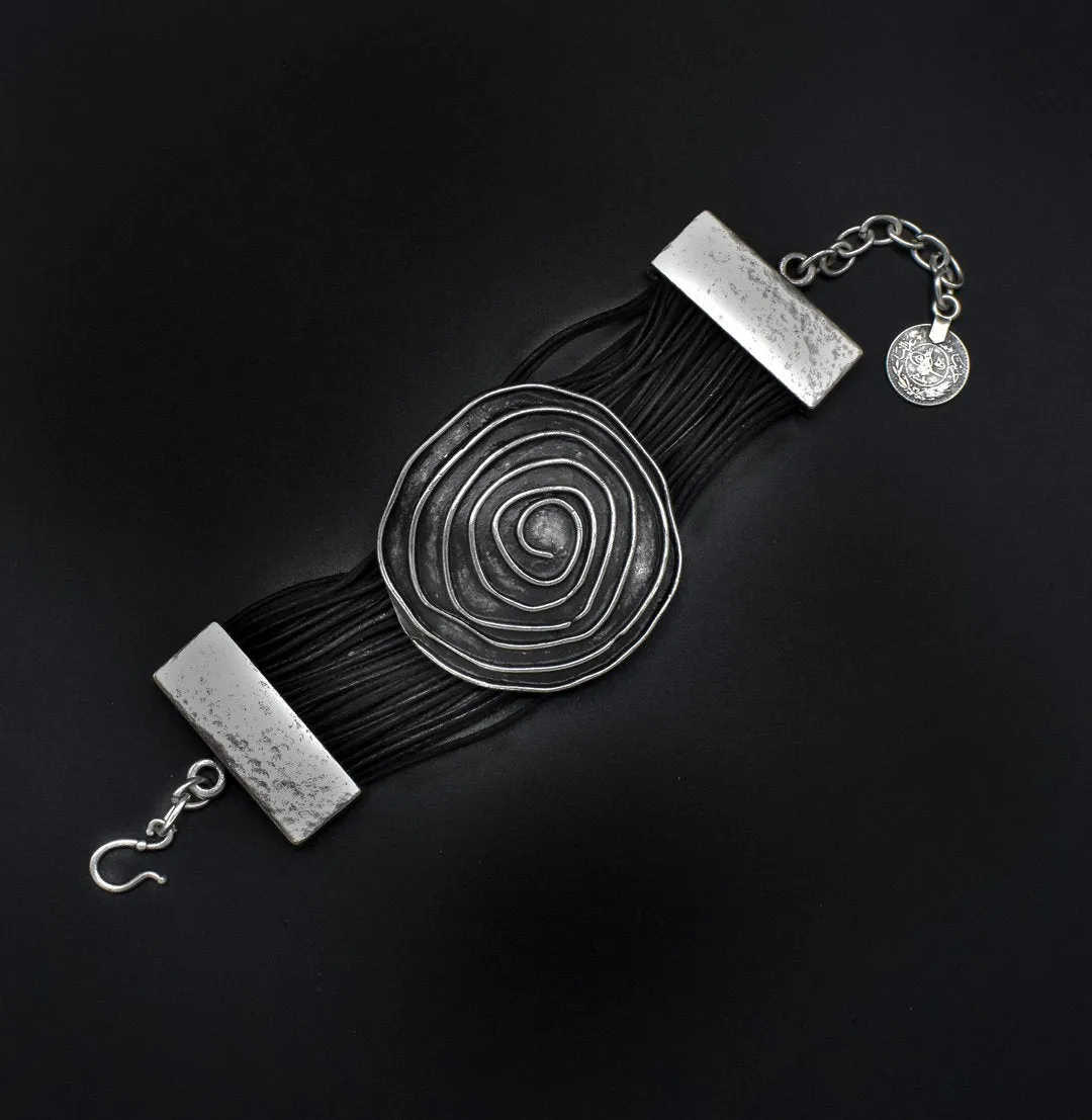 Leather & Pewter Bracelet with Detailed Circle Disc