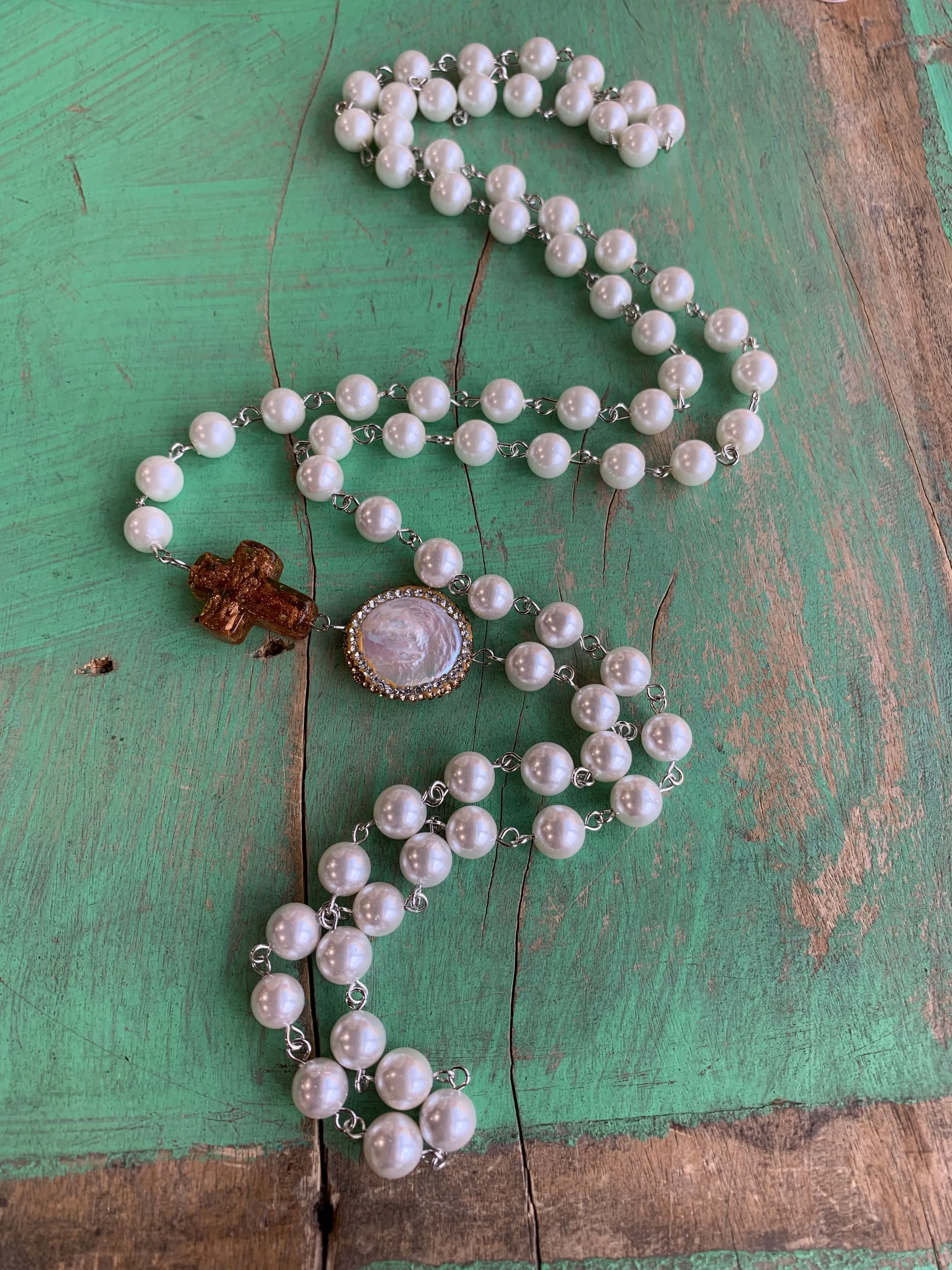 Long Shell Pearl Necklace with Cross