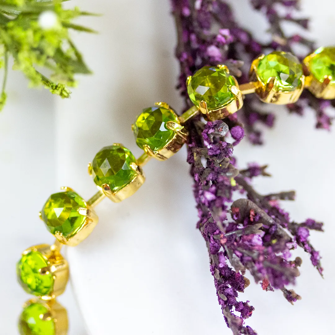 Medium Classic Crystal Bracelet in "Peridot Quartz"