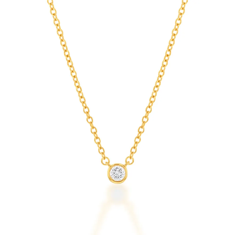 Memoire Solitaire Bezel 10-14Pt Diamond Pendant in 18ct Yellow Gold with Chain