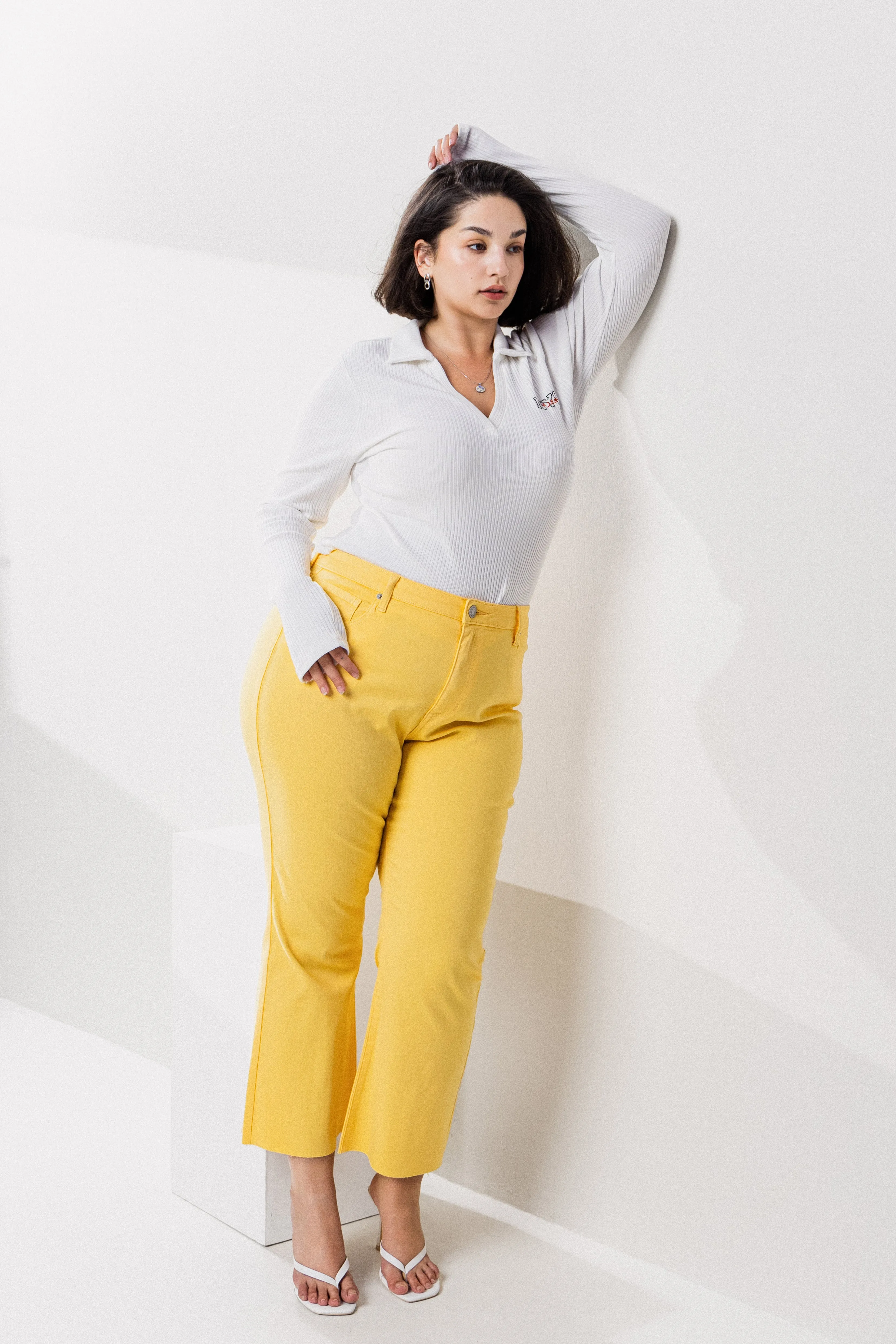 MID RISE PLUS KICK FLARE JEANS IN HONEY COMB / SP-P12419HC-PL