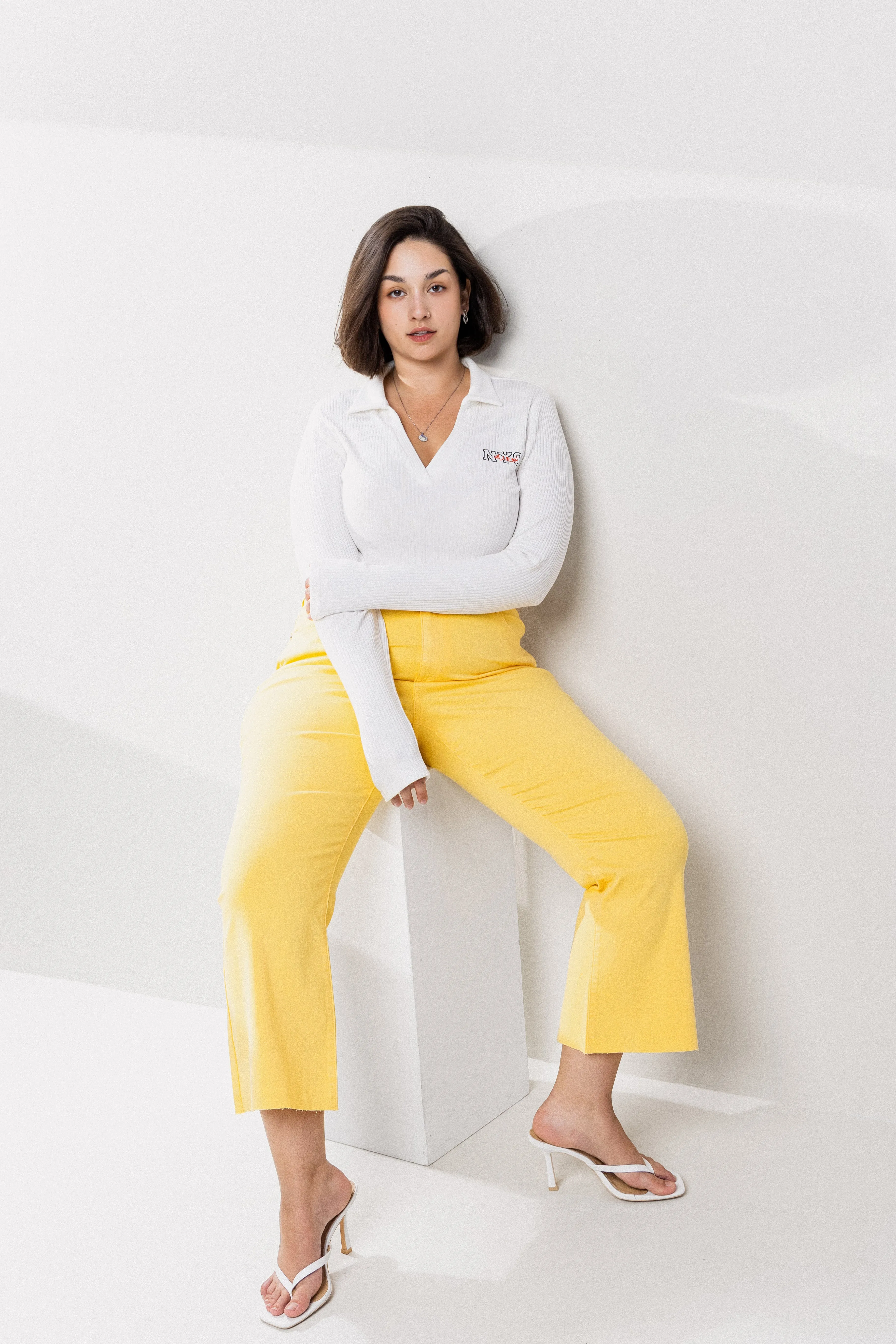 MID RISE PLUS KICK FLARE JEANS IN HONEY COMB / SP-P12419HC-PL