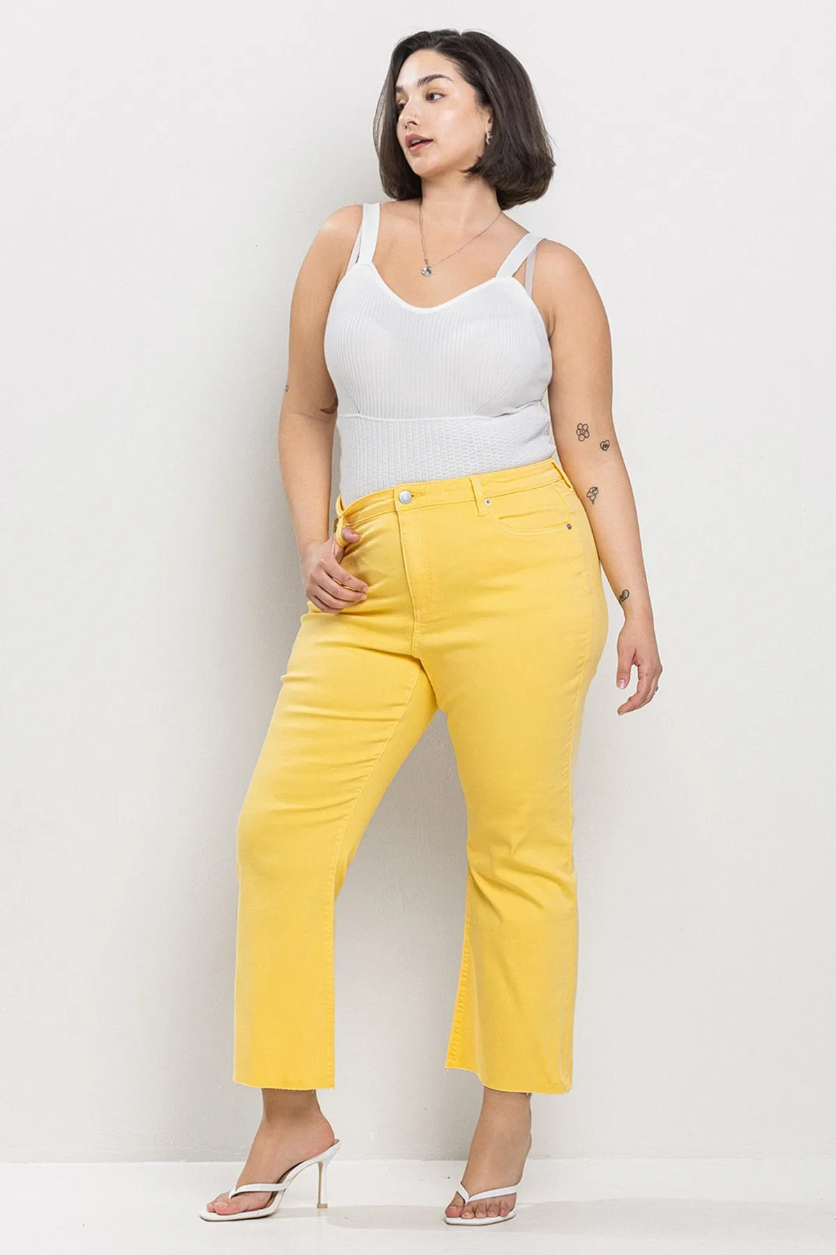 MID RISE PLUS KICK FLARE JEANS IN HONEY COMB / SP-P12419HC-PL