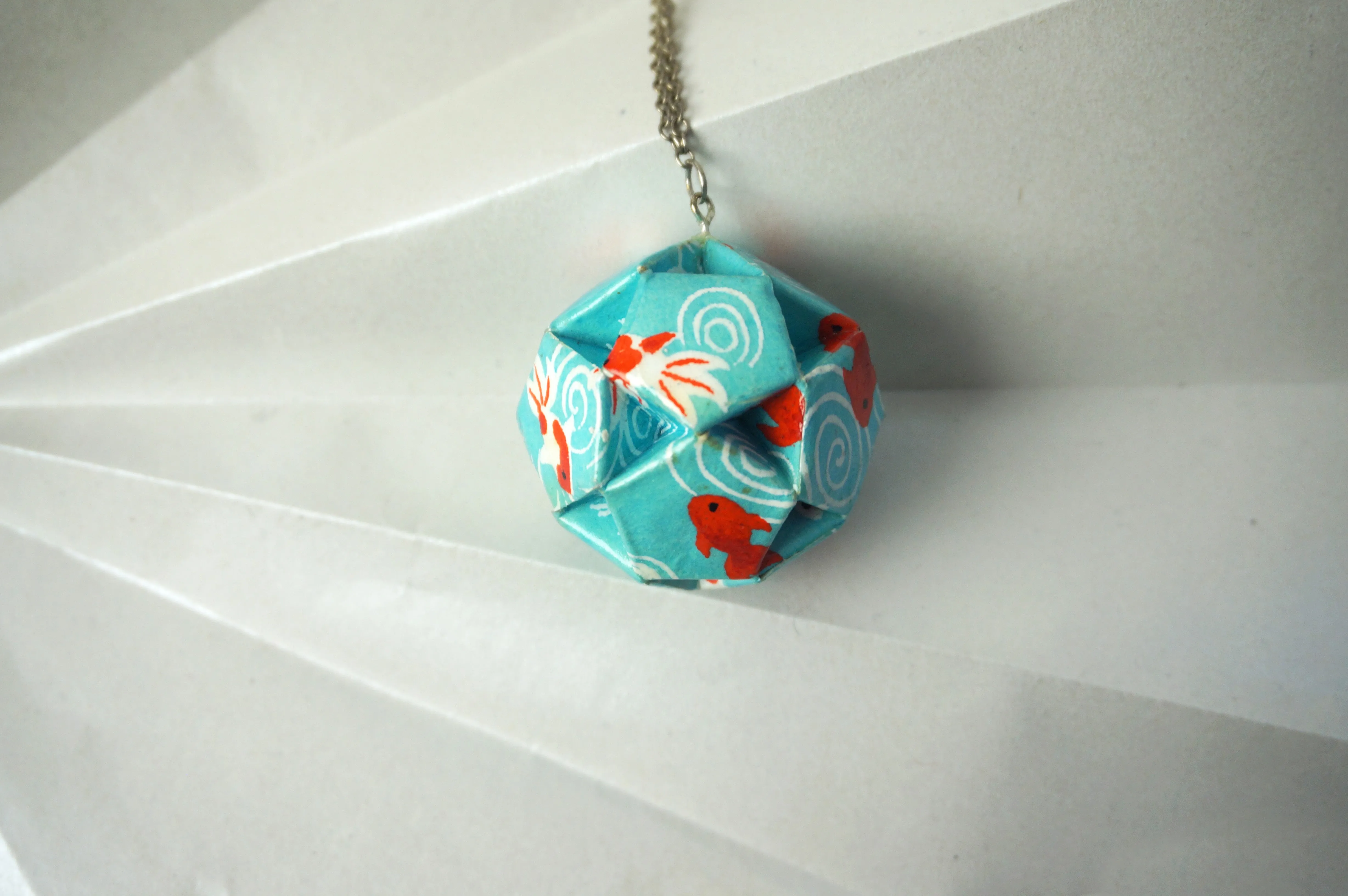 Misty Valley Necklace (Coral Reef)