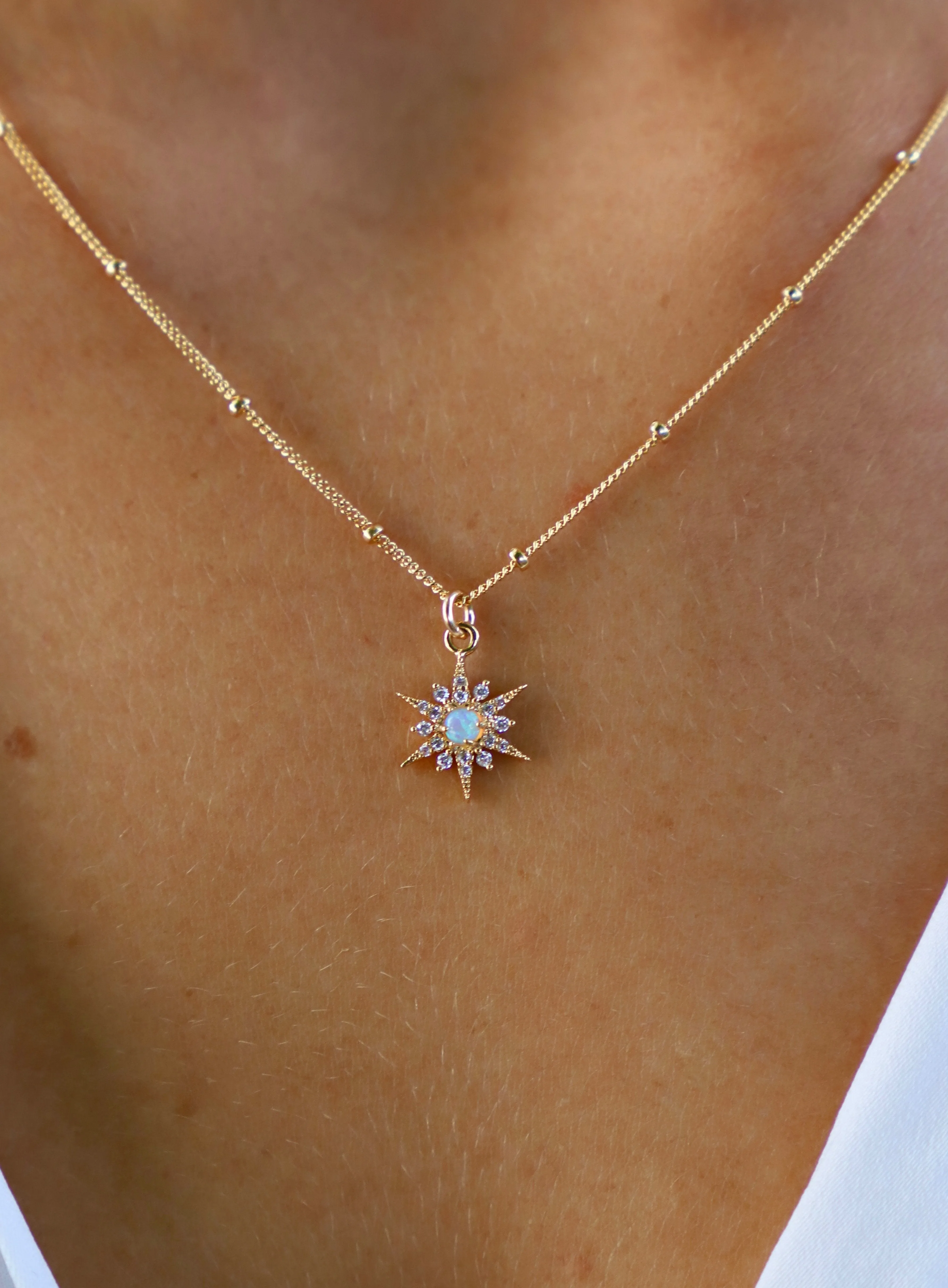 OPAL STARBURST NECKLACE