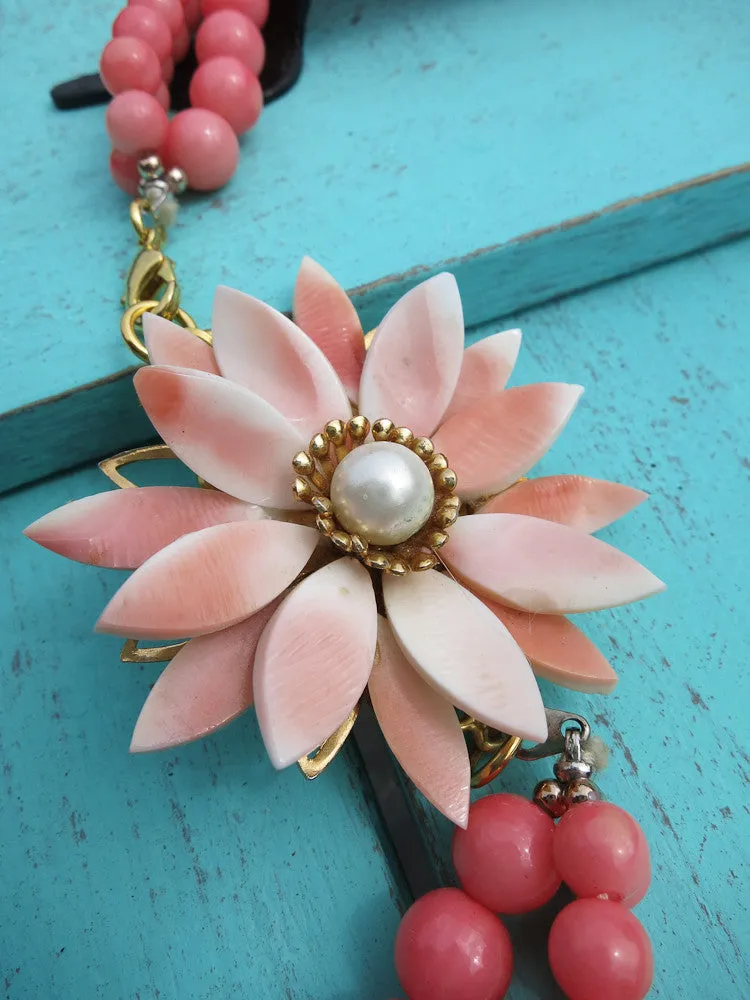 Peachy Flower Necklace