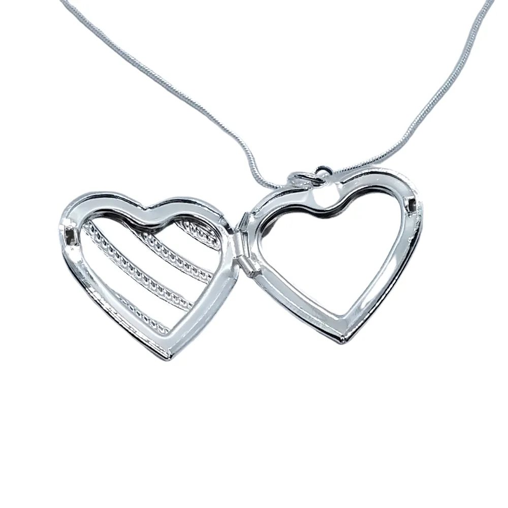 Rope Motif Sterling Silver Heart Locket Necklace for Woman