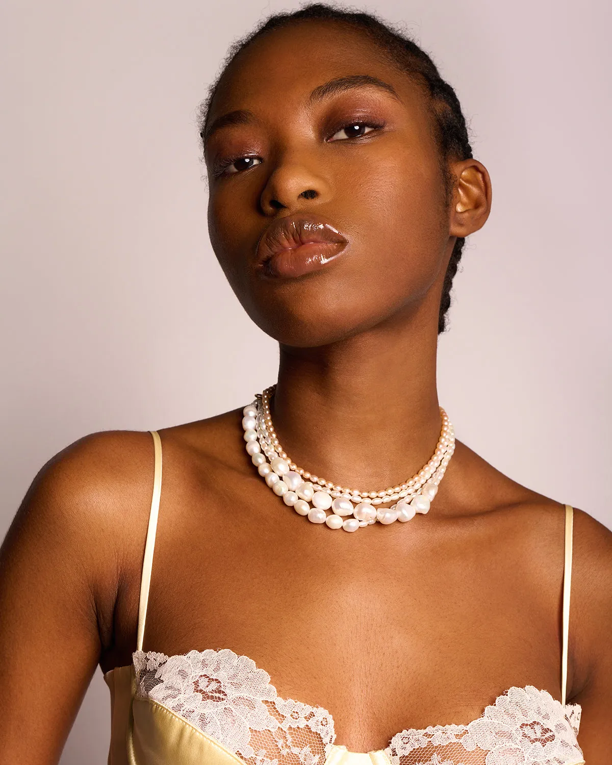 Silva Pearl Choker