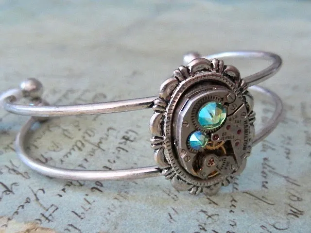 Steampunk Bracelet - Cuff - In the Works - Steampunk watch parts cuff - Bracelet