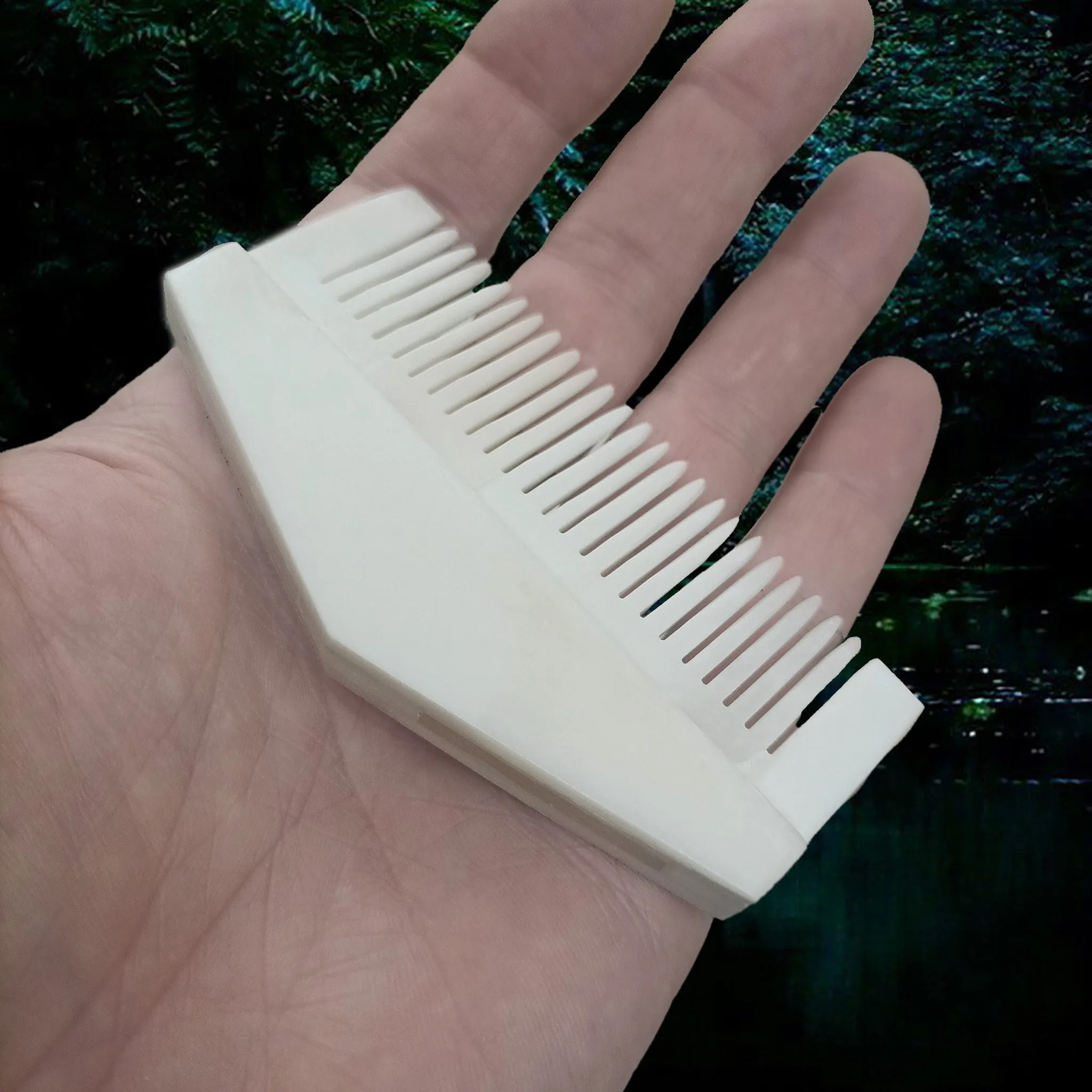 Triangular Bone Viking Comb